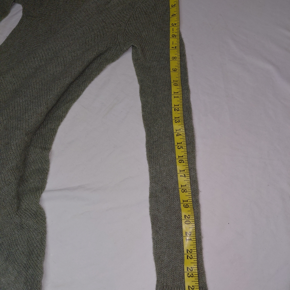 Design History Sage Green Asimetric Cardigan Sz XS 100% Cashmere - Picture 8 of 10